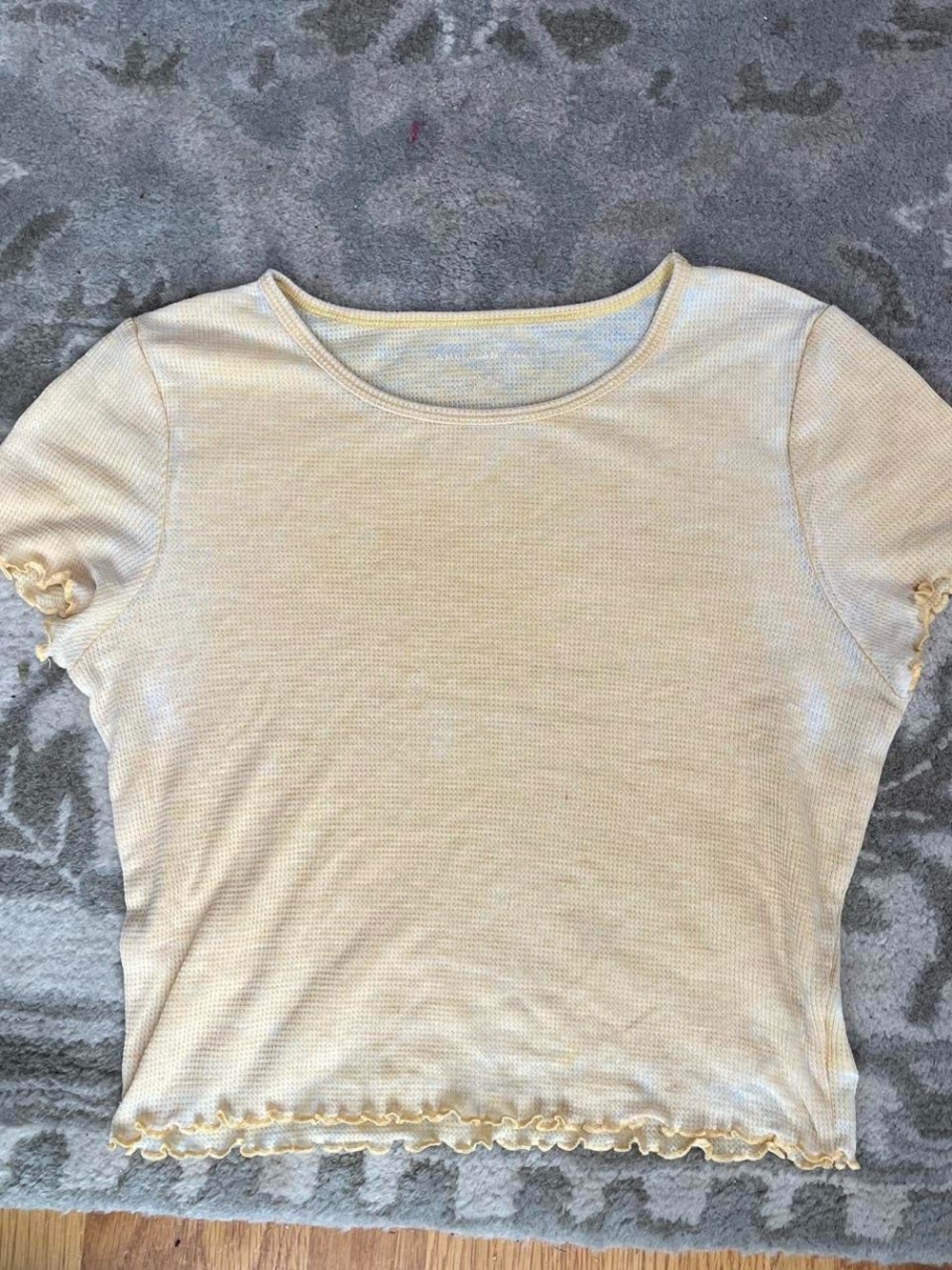 American Eagle Women's Yellow Short Sleeve Ruffle Hem Crop Top